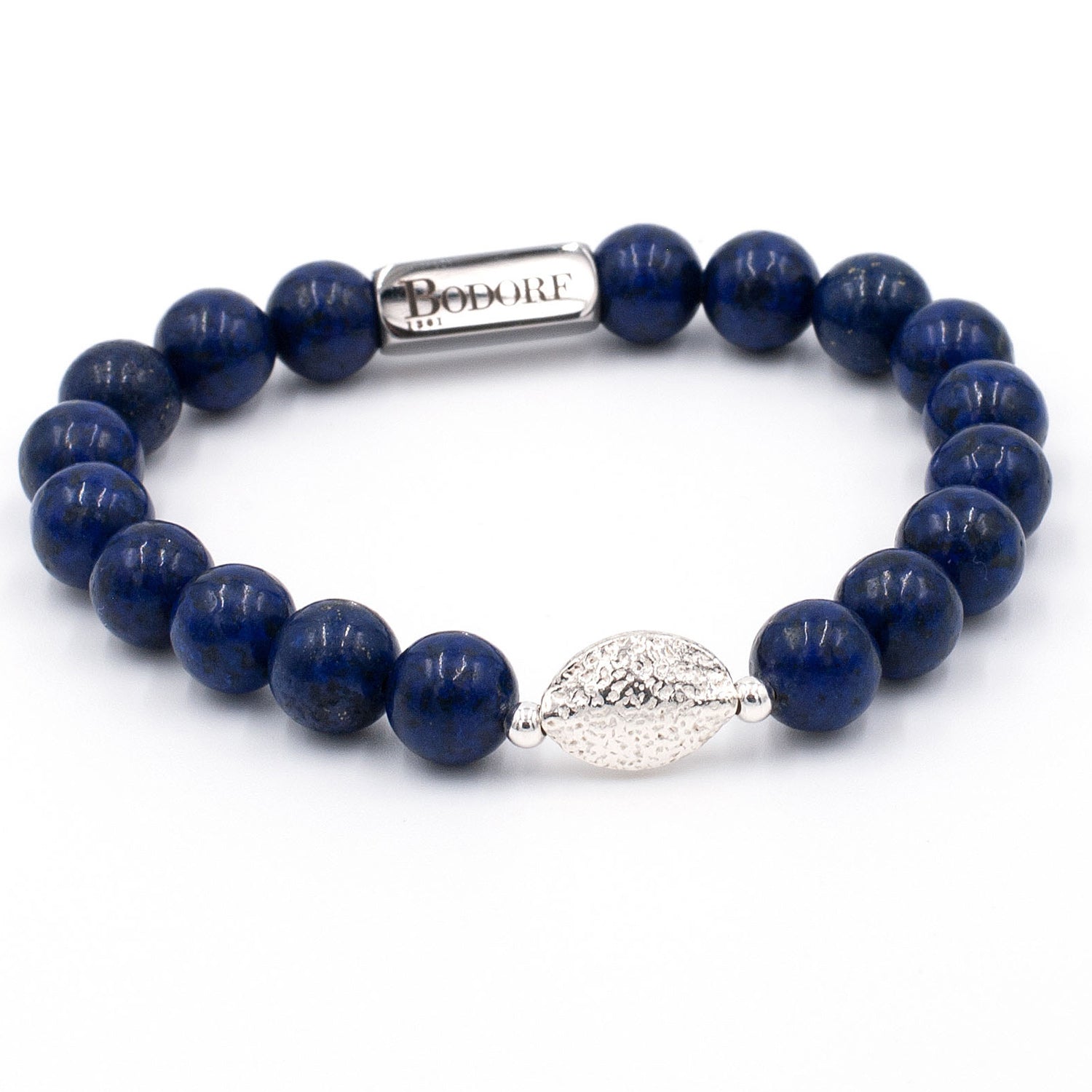Bodorf armband van donkerblauwe (bijgekleurde) lapis lazuli met een zilveren gehamerde Hill Tribe Bead
